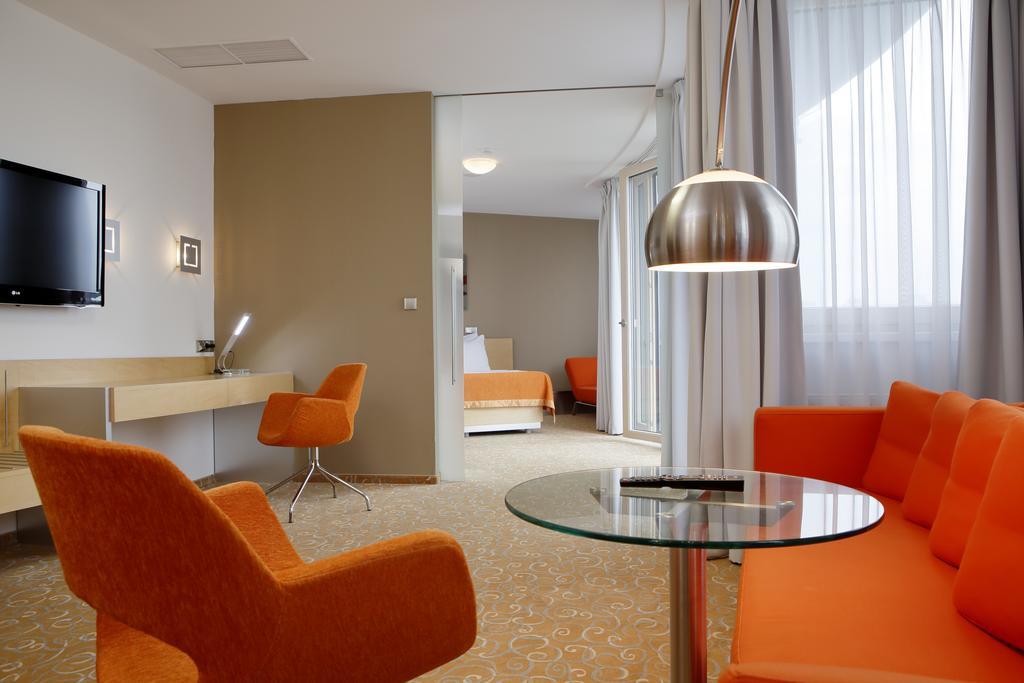 Orea Hotel Atrium أوتروكوفيتسي الغرفة الصورة