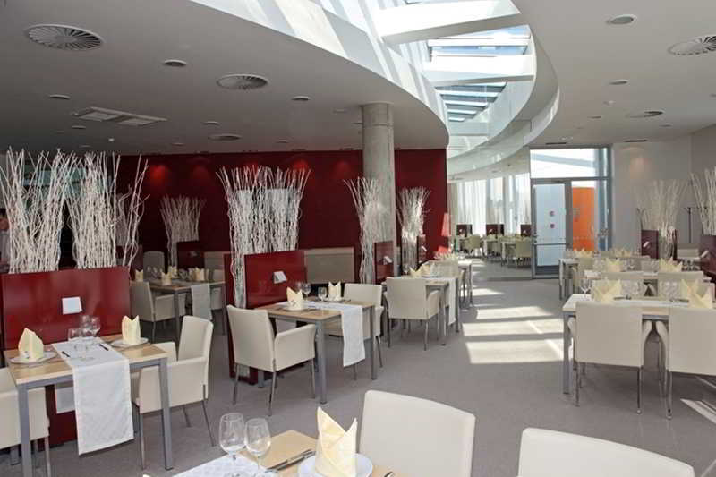 Orea Hotel Atrium أوتروكوفيتسي المظهر الخارجي الصورة