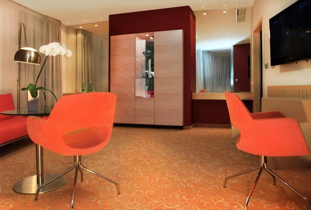 Orea Hotel Atrium أوتروكوفيتسي المظهر الخارجي الصورة